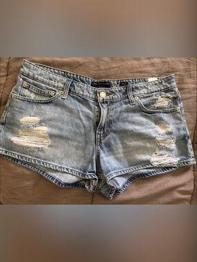 Lucky Brand Light Blue Distressed Denim Jean Shorts
